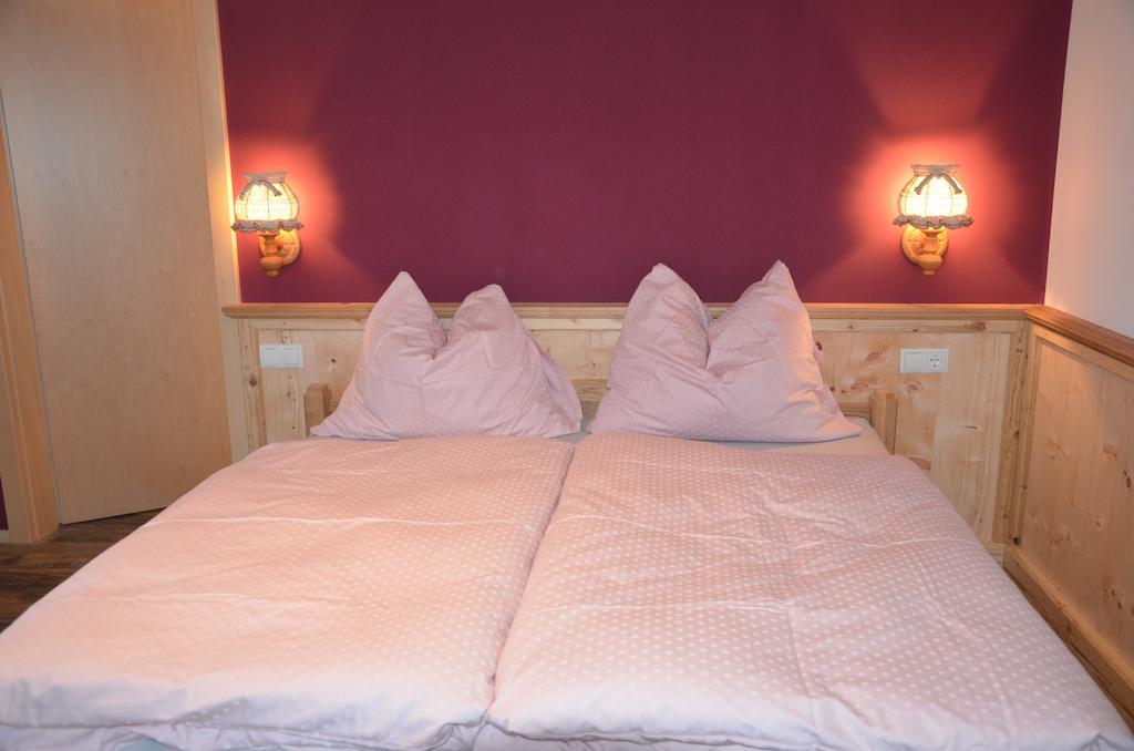 Ferienwohnung Garber Uderns Pokój zdjęcie